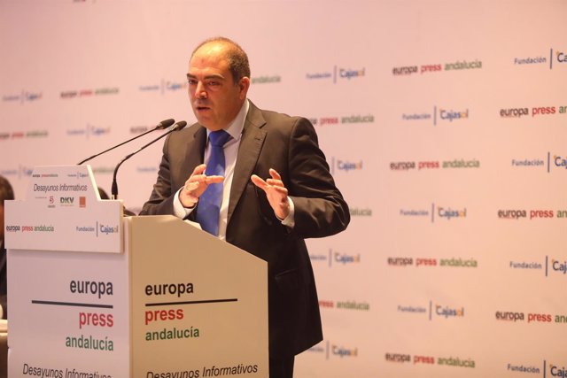 El presidente de ATA, Lorenzo Amor, en los Desayunos de Europa Press Andalucía