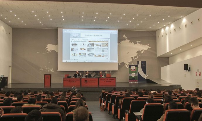 Jornada de Edufinet para universitarios