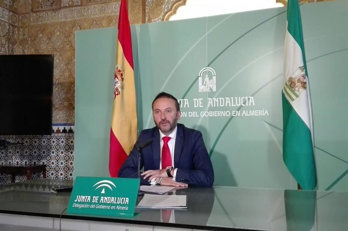 El delegado de Economía en Almería, Miguel Ángel Tortosa