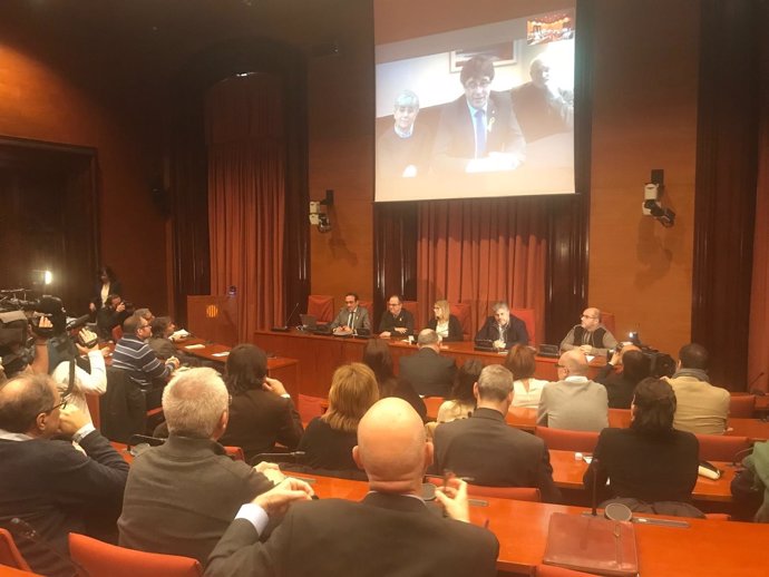 Reunión de JuntsxCat con Carles Puigdemont