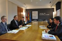 La Junta y el Consejo Comarcal del Bierzo se comprometen a firmar un nuevo convenio en el primer cuatrimestre