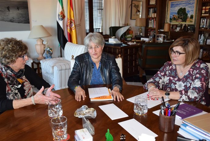 Reunión Presidenta Fundadora Ipiranga Tony López