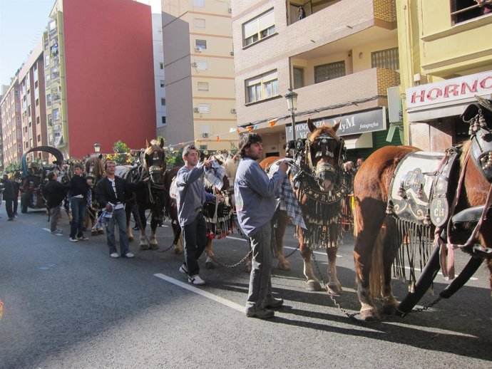 Uno De Los Carros Que Han Asistido A La Bendición De Animales En Valencia