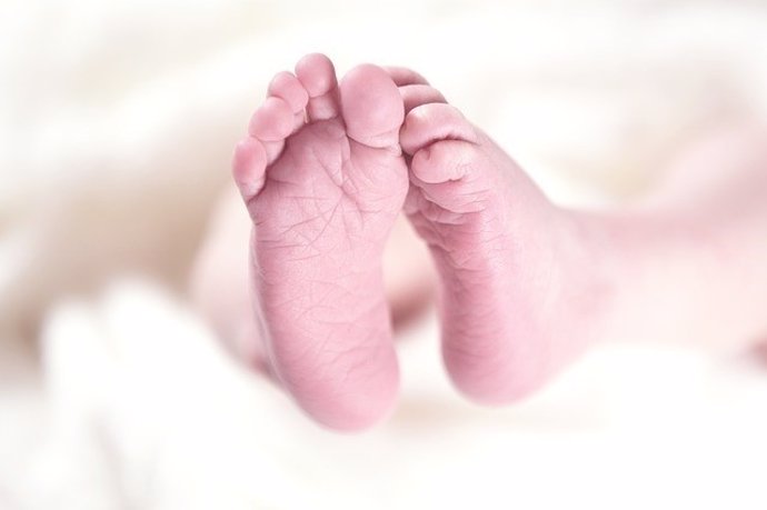 Bebé, recién nacido, pies