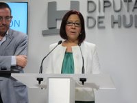 Alcaldesa de Punta Umbría condena el acto vandálico contra Hernández Cansino tras la quema de su vehículo