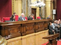 Maragall abre el pleno reivindicando el 1-O y acusa al Gobierno de "humillar" a Catalunya