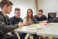 Más de 1.200 jóvenes emprendedores desarrollarán cerca de 900 proyectos gracias al programa Explorer de Banco Santander