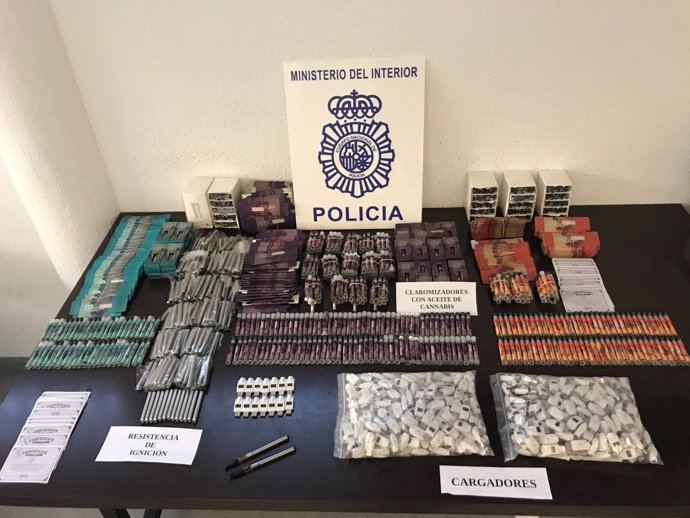 Policía nacional cigarrillos electronicos cannabis málaga detenido oede
