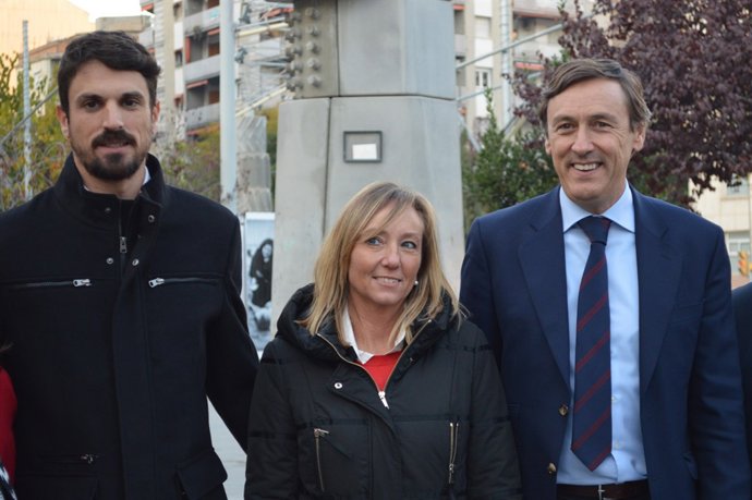Dante Pérez, Marisa Xandri i Rafael Hernando a la campanya del 21D