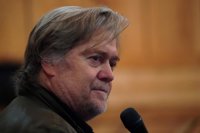 Bannon accede a testificar ante el fiscal Mueller y evitará el gran jurado