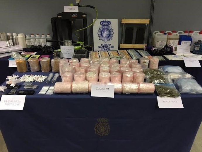 La Policía se incauta de cocaína oculta en piñas