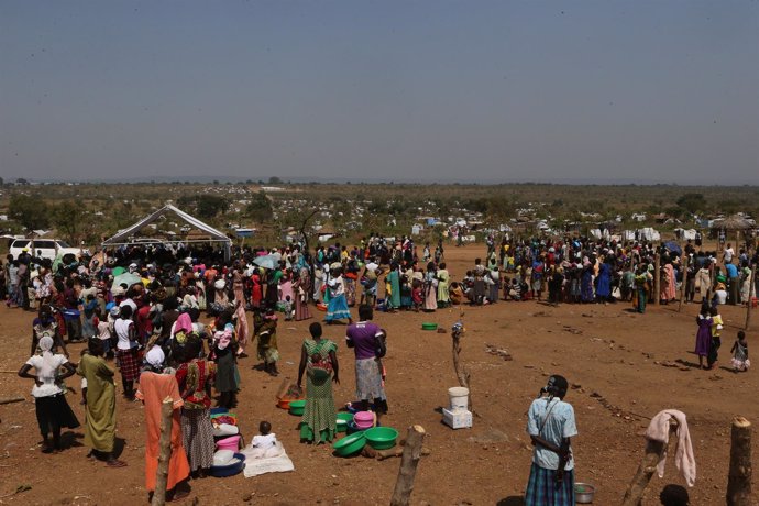 Refugiados sursudaneses en el campo de refugiados de Bidi Bidi