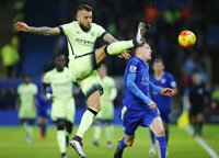 Otamendi renueva con el Manchester City hasta 2022