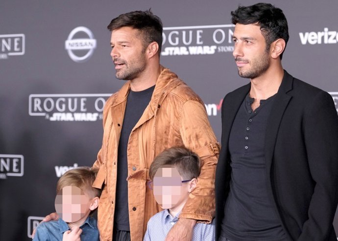 Ricky Martin, su marido y sus hijos Valentino y Matteo