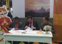 Valladolid firma dos convenios con Air India y Assocham para estrechar vínculos turísticos y empresariales