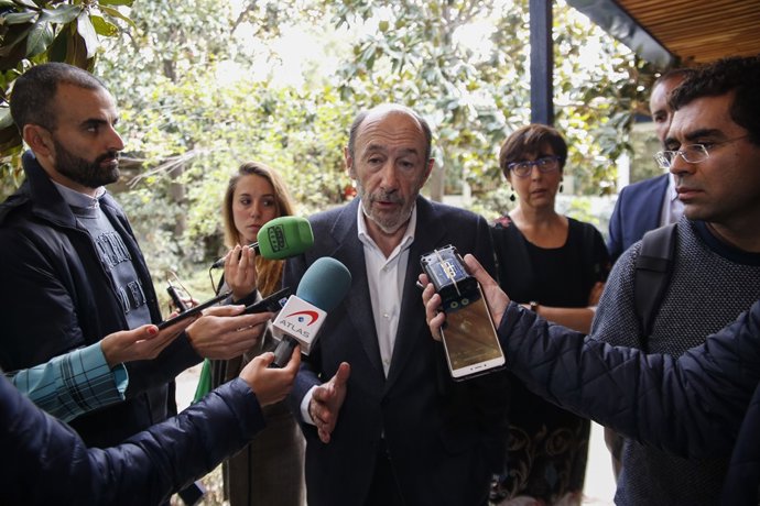 Alfredo Pérez Rubalcaba, a Granada