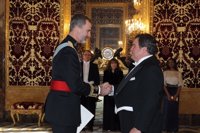 El Rey recibe las cartas credenciales de los nuevos embajadores de EEUU y Cuba