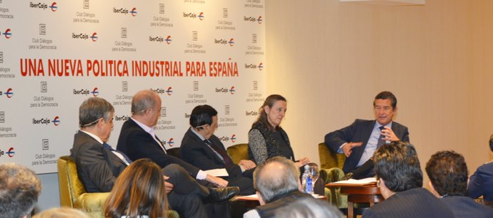 Mario Armero en el debate 'Una política Industrial para España'