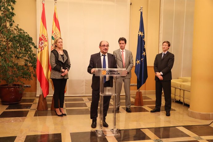 Presentación de inversiones en el aeropuerto de Teruel.