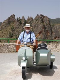 PP pide que Cuerda tenga calle en Ayna cuando se cumplen 30 años de 'Amanece, que no es poco'