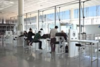 El Aeropuerto de Barcelona amplía las zonas de trabajo para pasajeros