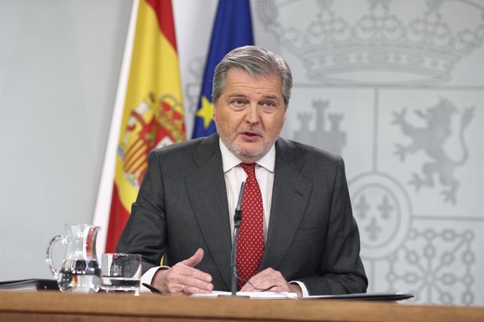 Rueda de prensa de Iñigo Méndez de Vigo tras el Consejo de Ministros