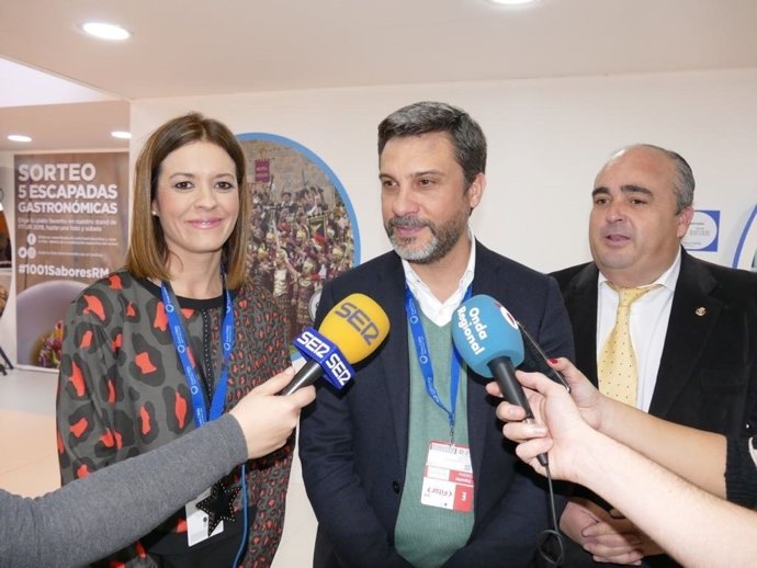 El portavoz del Grupo Parlamentario Socialista, Joaquín López Pagán