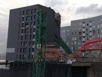 Los vecinos del bloque dañado por una grúa en Santurtzi podrán volver a sus viviendas, salvo en cuatro pisos