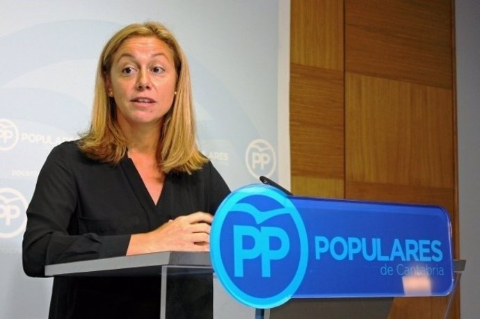 La diputada del PP Cristina Mazas