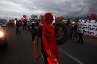 Muere una persona en las manifestaciones entre fuerzas de seguridad y opositores en Honduras