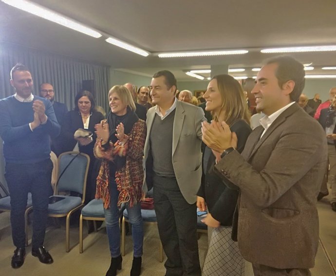 Isabel Jurado es elegida nueva presidenta local del PP de Chipiona