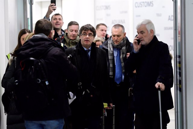 Puigdemont llega al aeropuerto de Copenhague