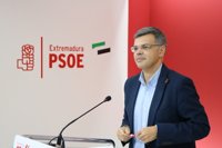 El PSOE dice que España es el país con más kilómetros de AVE mientras Extremadura no tiene un metro de vía electrificada