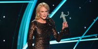 Nicole Kidman reivindica en los SAG Awards las historias de mujeres "mayores de 40 años" con un motivo discurso