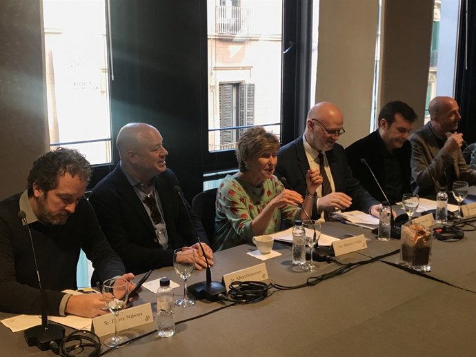 V. De Gomar, P.Bonet, J.Olle, M.Carulla, J.Guinovart i I.Nabona