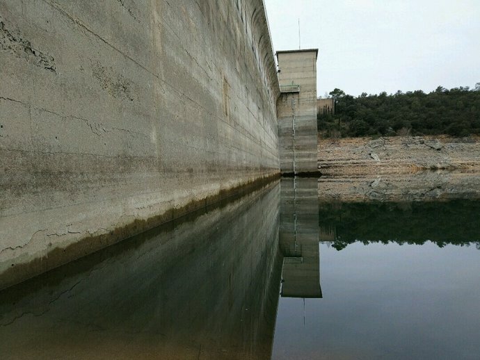 El embalse de Darnius Boadella (Girona) en diciembre de 2017