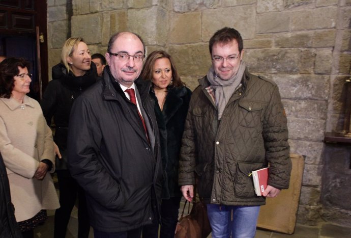 Javier Lambán, en su visita a la Iglesia San Pedro el Viejo de Huesca