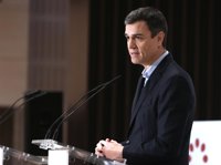 Sánchez anuncia que apoyará los recursos del Gobierno ante el TC para "salvaguardar la legalidad en Cataluña"