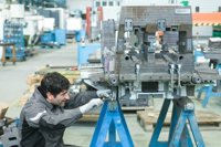 Aurrenak invertirá 8,5 millones en tres años en sus plantas de Vitoria y México