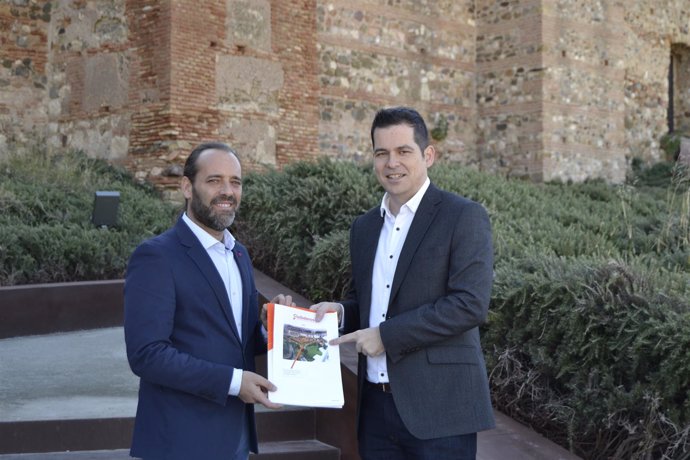 Juan Cassá y Alejandro Carballo en la Alcazaba 