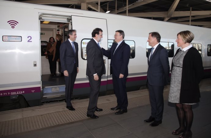 Mariano Rajoy y Ximo Puig en la inauguració de l'AVE a Castelló