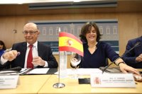 PP, PSOE y Ciudadanos rechazan que el Congreso cite a Santamaría y Montoro por la posible prolongación del 155