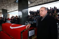 Turquía alega que su operación en Siria va dirigida "solo contra los grupos terroristas", no contra los kurdos