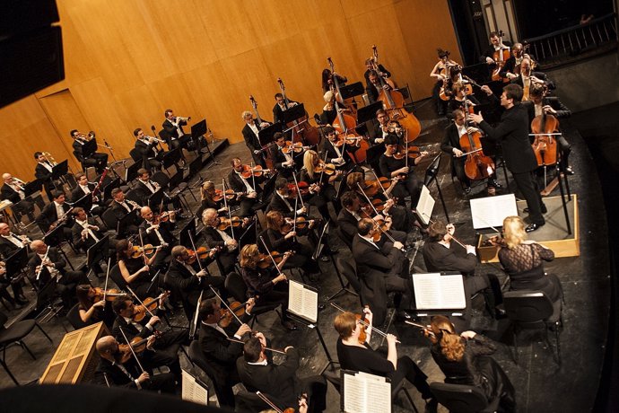 Orquesta filarmónica música clásica instrumentos musicales
