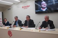 Cáritas critica la "invisibilidad" de los empleados pobres y pide sueldos mínimos de 1.000 euros