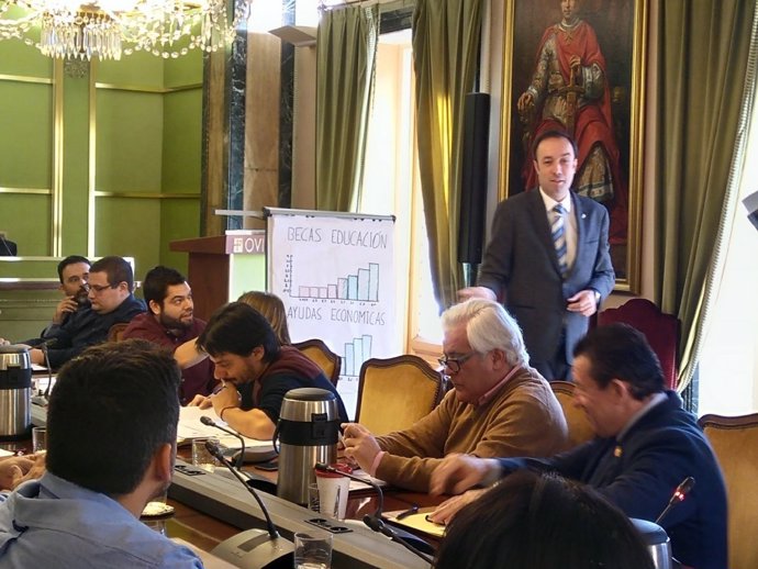Pleno del Ayuntamiento de Oviedo. Aprobación de prsupuestos 2018