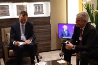 El Rey, sobre Cataluña en Davos: "La Constitución no es un mero ornamento, sino el pilar de la coexistencia"