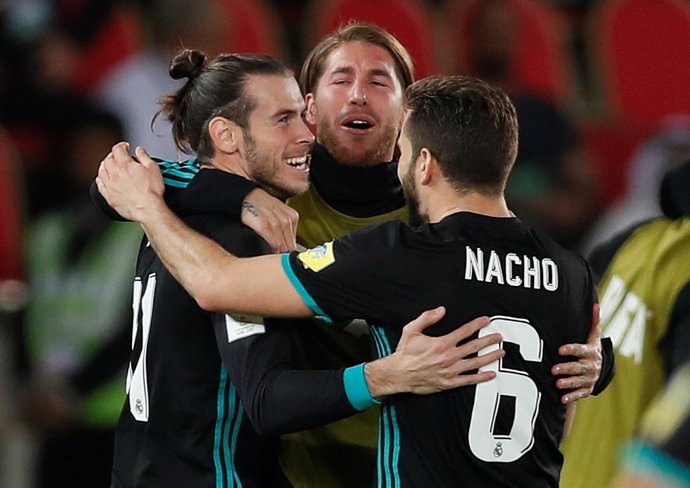 Bale, Ramos y Nacho se abrazan en el Mundial de Clubes