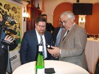 Arellano y Sánchez Haro destacan la internacionalización como clave de futuro para el sector vinícola