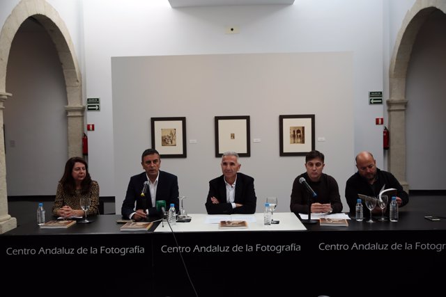 [L Comunicacion.Almeria.Dgob] Nota. El Caf Dedica Dos Exposiciones A Los Fotógra